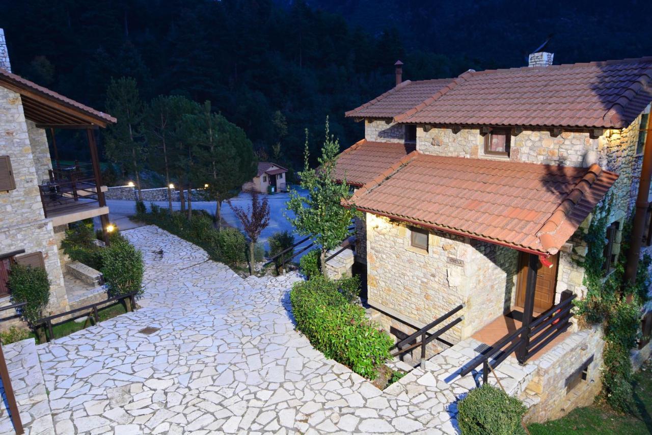 Georgio'S V Chalet Kalavrita Dış mekan fotoğraf