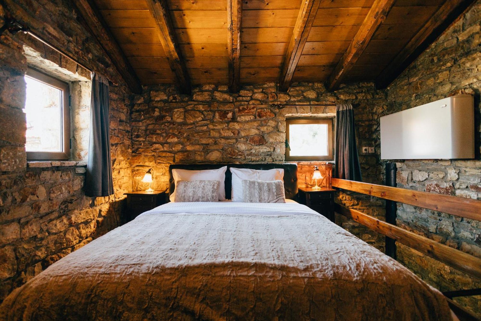 Georgio'S V Chalet Kalavrita Dış mekan fotoğraf