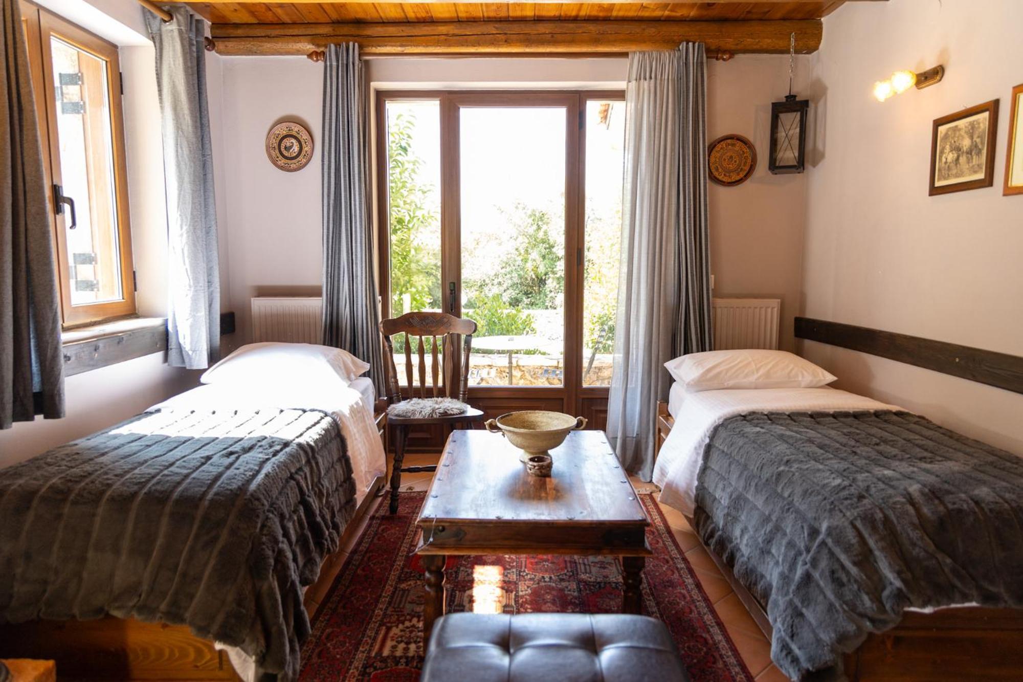 Georgio'S V Chalet Kalavrita Dış mekan fotoğraf